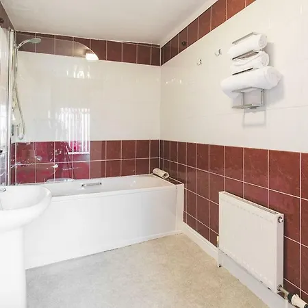 The Oakwheel 3* Scarborough