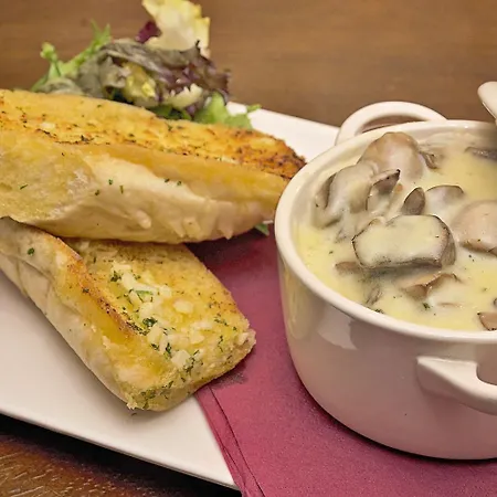 The Oakwheel 3* Scarborough