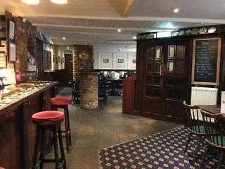 The Oakwheel Inn 3*